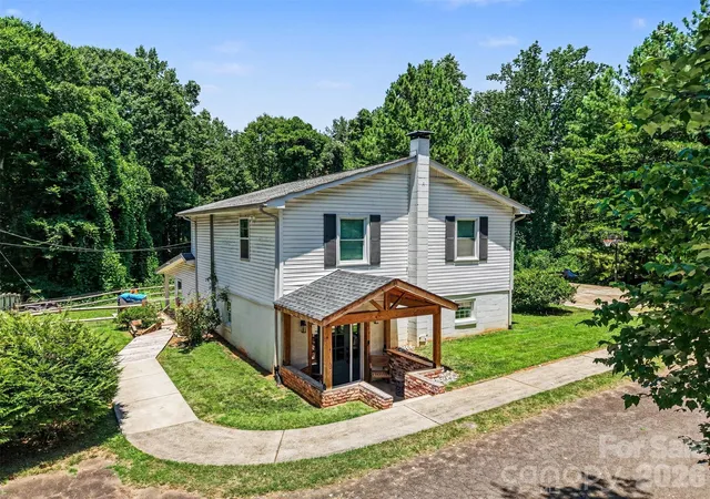 3rd image of 184 Canal Rd, Belmont, NC 28012 | MLS# 4383380