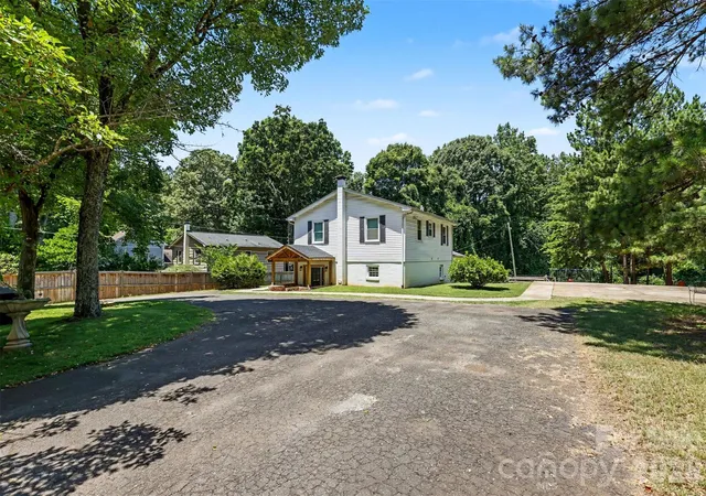 4th image of 184 Canal Rd, Belmont, NC 28012 | MLS# 4383380