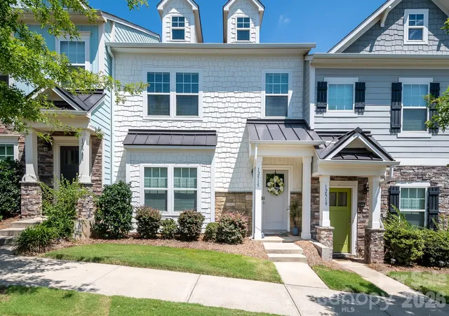 Homes for sale in Huntersville, NC | 12515 Bryton Ridge Pkwy #19, Huntersville, NC 28078 | MLS# 4383382