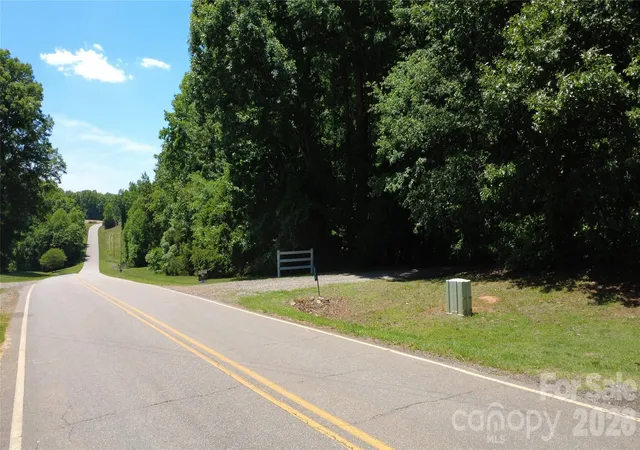 Homes for sale in Statesville, NC | 254 Beechwood Farm Rd #1, Statesville, NC 28625 | MLS# 4383384