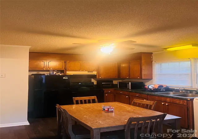 Photo 4 of Sale Pending at 114 Hemphill Ave, Chester, SC 29706 | MLS# 4383441 | Listing updated on 2026-10-20