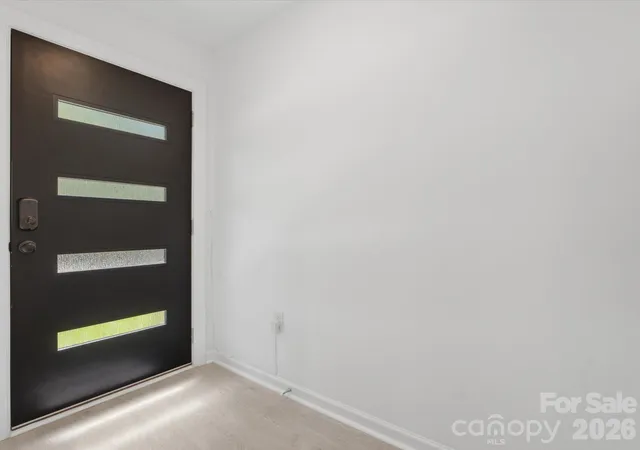 Photo 3 of Single family home for sale at 3633 Rosehaven Dr, Charlotte, NC 28205 | MLS# 4383444 | Listing updated on 2026-09-16