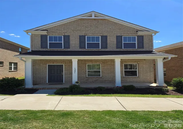 Photo 1 of Single family home for sale at 1221 Colgher St, Charlotte, NC 28227 | MLS# 4383446 | Listing updated on 2026-09-27