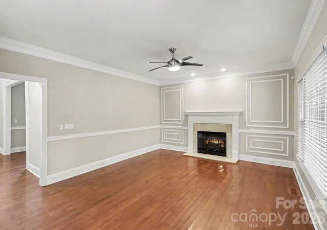 5th image of 18611 Reflection Rock Ct, Davidson, NC 28036 | MLS# 4383453