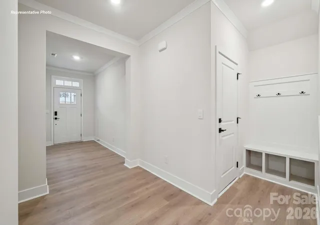 Photo 3 of Single family home for sale at 6410 Cherrybark Oak Ln, Huntersville, NC 28078 | MLS# 4383455 | Listing updated on 2026-10-01