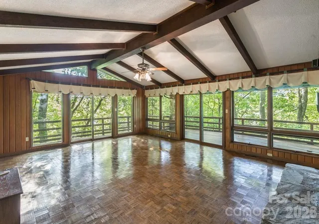 5th image of 1126 Scenic Cir, Waynesville, NC 28786 | MLS# 4383487