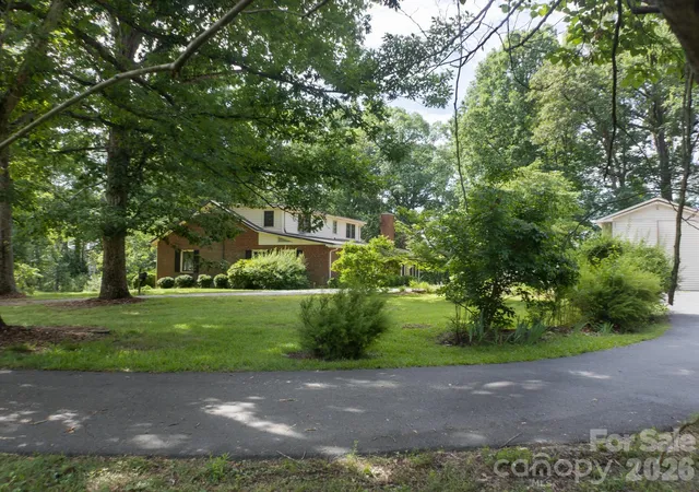 Photo 1 of Single family home for sale at 3250 Mount Pleasant Rd S, Concord, NC 28025 | MLS# 4383508 | Listing updated on 2026-09-07