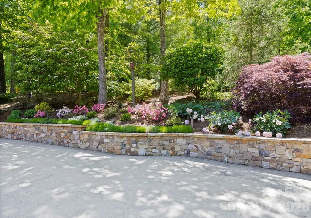 Homes for sale in Flat Rock, NC | 20 Fernridge Ct, Flat Rock, NC 28731 | MLS# 4383605