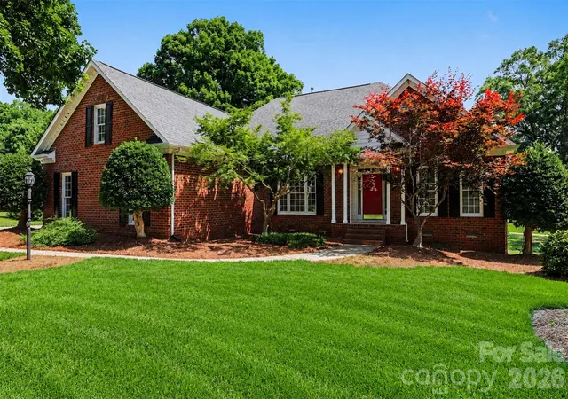 Homes for sale in Matthews, NC | 4726 Shannamara Dr, Matthews, NC 28104 | MLS# 4383623