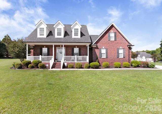 Photo 1 of Single family home for sale at 2318 Cardinal Ridge Ln, Wingate, NC 28174 | MLS# 4383638 | Listing updated on 2026-09-13