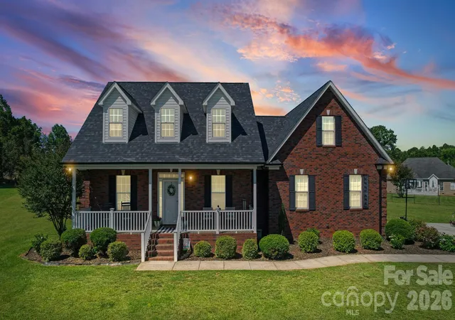 Photo 3 of Single family home for sale at 2318 Cardinal Ridge Ln, Wingate, NC 28174 | MLS# 4383638 | Listing updated on 2026-09-13