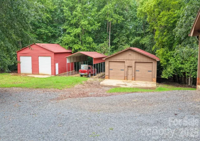 Photo 2 of Single family home for sale at 390 Low Water Brg Rd, Troy, NC 27371 | MLS# 4383693 | Listing updated on 2026-08-31