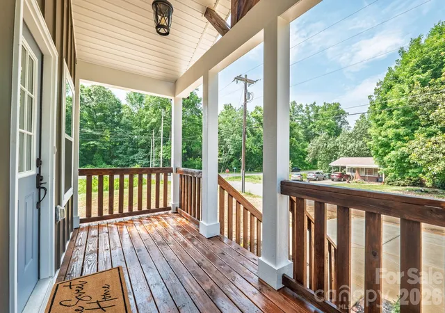 Homes for sale in Cherryville, NC | 402 Pine Grove Ave, Cherryville, NC 28021 | MLS# 4383733