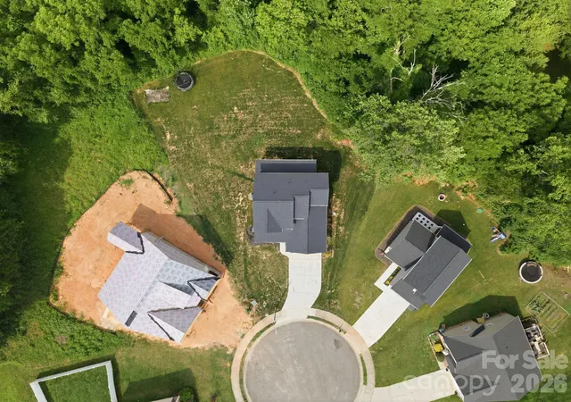 Photo 3 of Single family home for sale at 1906 Maius Dr, Conover, NC 28613 | MLS# 4383738 | Listing updated on 2026-06-12