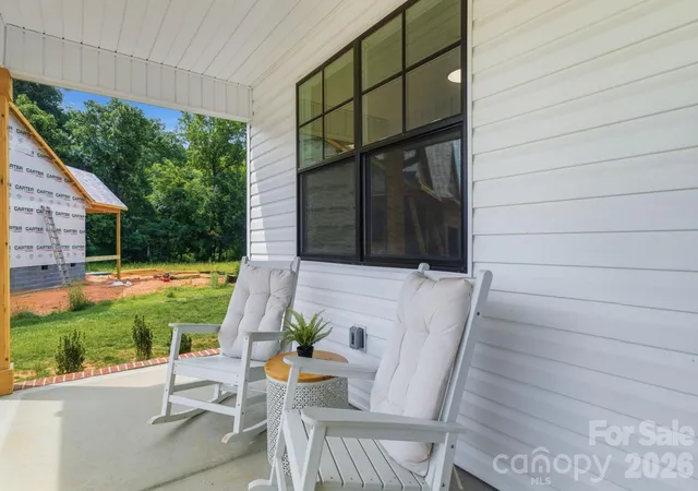 Photo 3 of Single family home for sale at 1906 Maius Dr, Conover, NC 28613 | MLS# 4383738 | Listing updated on 2026-06-12