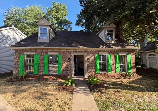 1st image of 4720 Topsail Ct, Charlotte, NC 28212 | MLS# 4383742