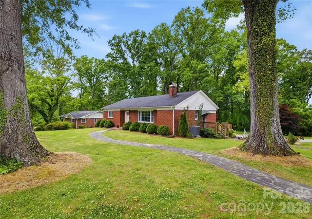 2nd image of 200 Falls St, Morganton, NC 28655 | MLS# 4383767