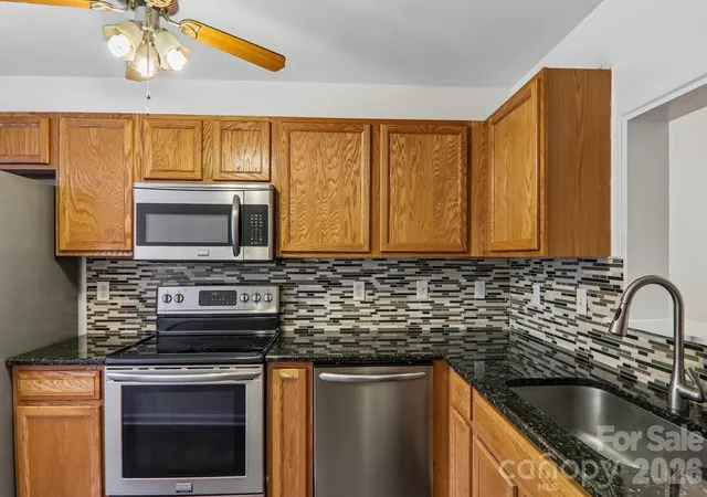 Photo 4 of Condo for sale at 515 Carrington Pl #515, Arden, NC 28704 | MLS# 4383772 | Listing updated on 2026-08-26