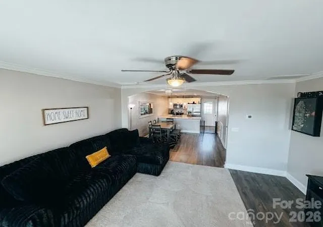 Photo 3 of Townhouse for sale at 1629 Oak Leaf Dr, Hickory, NC 28601 | MLS# 4383782 | Listing updated on 2026-09-22
