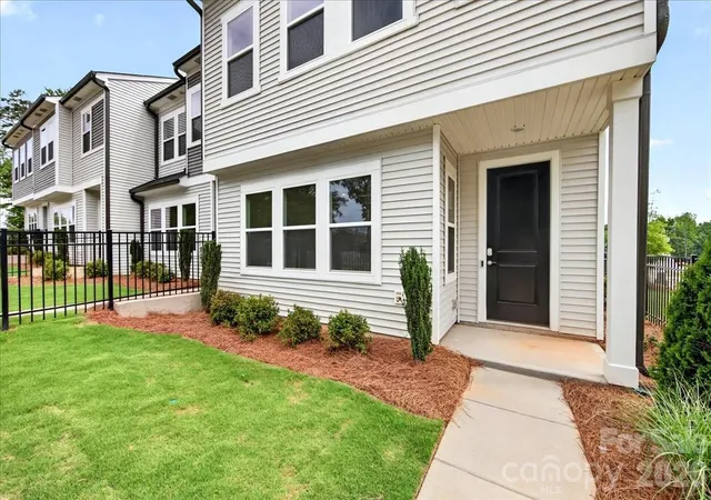 3rd image of 6311 Haller St, Charlotte, NC 28270 | MLS# 4383827