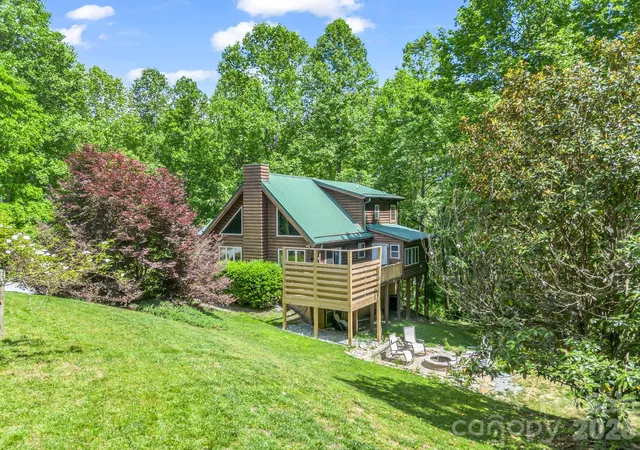 2nd image of 165 Dream Rd, Hendersonville, NC 28792 | MLS# 4383909