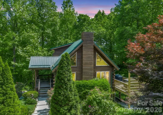 47th image of 165 Dream Rd, Hendersonville, NC 28792 | MLS# 4383909