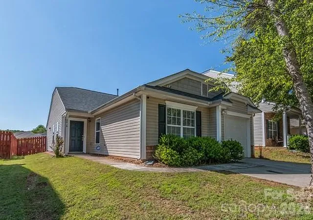 1st image of 2416 Buckleigh Dr, Charlotte, NC 28215 | MLS# 4383918