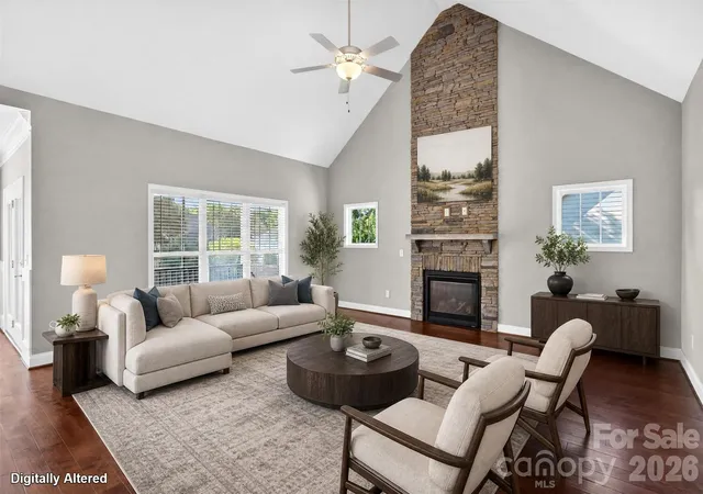 Photo 2 of Single family home for sale at 415 S Pendernale Dr, Moore, SC 29369 | MLS# 4383929 | Listing updated on 2026-09-01