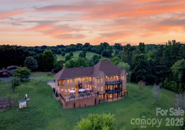 Photo 2 of Mansion for sale at 502 Hickory Holw Rd, Inman, SC 29349 | MLS# 4383931 | Listing updated on 2026-09-01