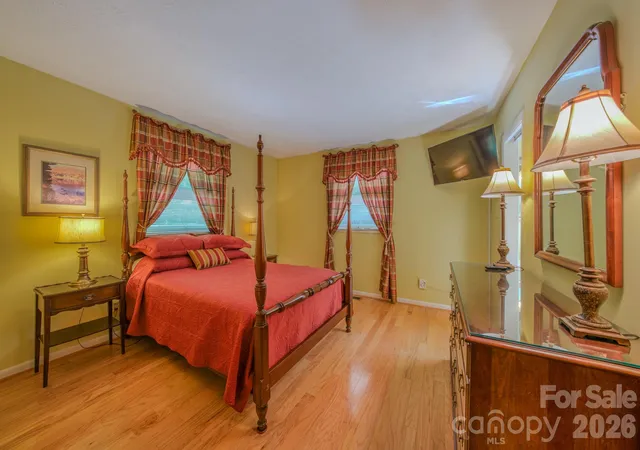 Photo 3 of Single family home for sale at 22 Tilson Trl, Asheville, NC 28805 | MLS# 4383997 | Listing updated on 2026-09-22