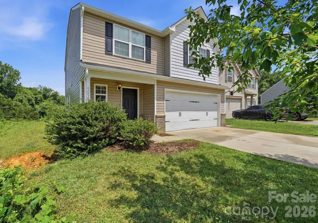 Homes for sale in Dallas, NC | 5056 Broad Leaf Ct, Dallas, NC 28034 | MLS# 4384002