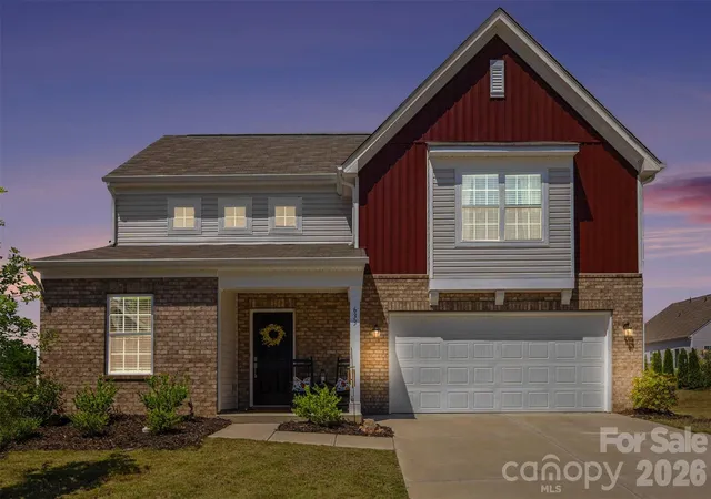 Photo 1 of Single family home for sale at 633 Mile Crk Rd, Edgemoor, SC 29712 | MLS# 4384110 | Listing updated on 2026-09-16