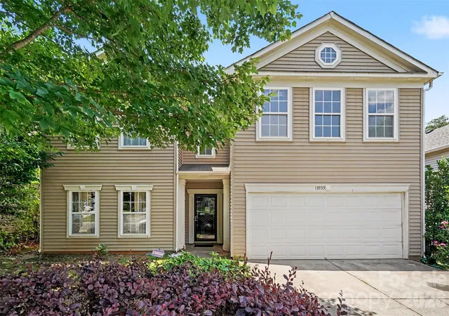 Photo 1 of Single family home for sale at 13933 Pinyon Pine Ln, Charlotte, NC 28215 | MLS# 4384167 | Listing updated on 2026-08-09