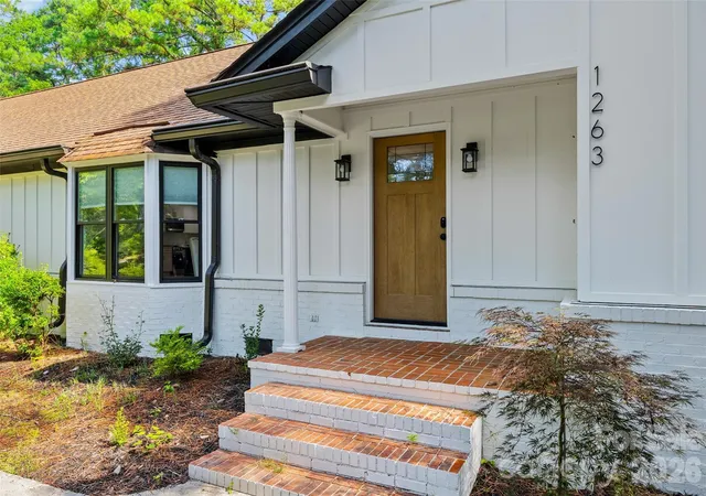 Photo 4 of Single family home for sale at 1263 Wendy Rd, Rock Hill, SC 29732 | MLS# 4384169 | Listing updated on 2026-08-12