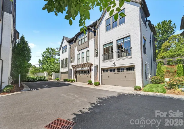 Photo 3 of Townhouse for sale at 2123 Nolen Ridge Ave, Charlotte, NC 28209 | MLS# 4384199 | Listing updated on 2026-09-30