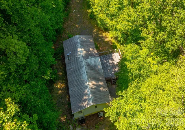 image of 214 Ballard Creek Rd, Fairview, NC 28730 | MLS# 4384256