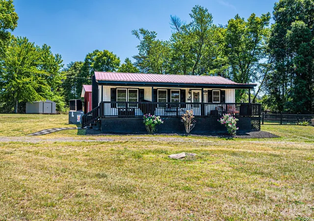 Homes for sale in Vale, NC | 2024 Willis Rd, Vale, NC 28168 | MLS# 4384276