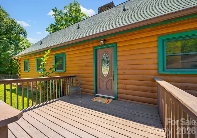Photo 3 of Single family home for sale at 3805 Marwick Rd, Charlotte, NC 28278 | MLS# 4384313 | Listing updated on 2026-06-19