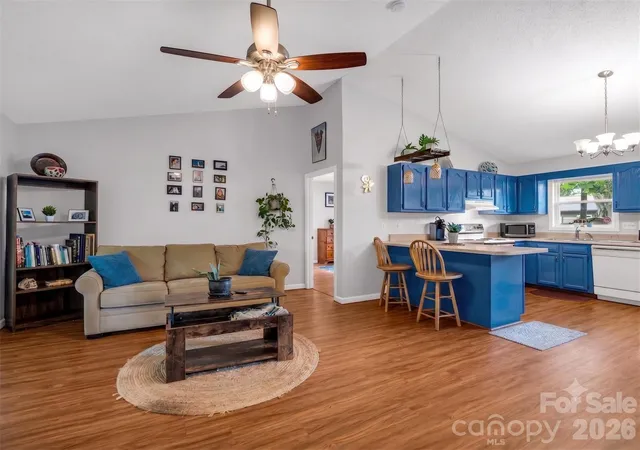 35th image of 23 Peace St, Asheville, NC 28806 | MLS# 4384330