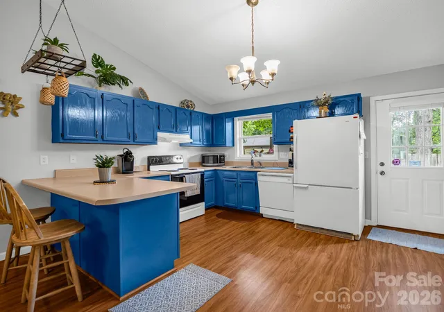 4th image of 23 Peace St, Asheville, NC 28806 | MLS# 4384330