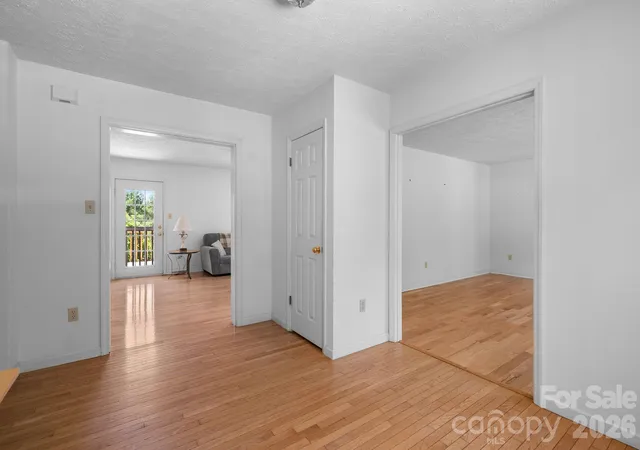 5th image of 28 Song Bird Ln, Weaverville, NC 28787 | MLS# 4384338