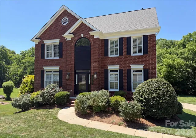 1st image of 15130 Stonegreen Ln, Huntersville, NC 28078 | MLS# 4384396