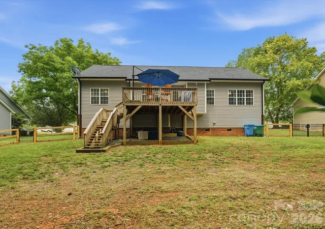 Homes for sale in Locust, NC | 705 Redah Ave, Locust, NC 28097 | MLS# 4384425