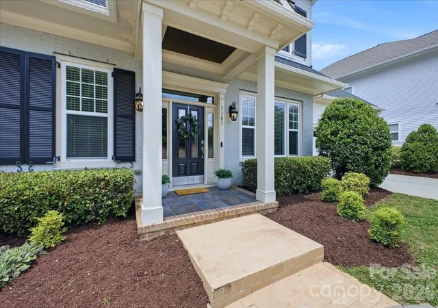 3rd image of 1103 N Sharon Amity Rd, Charlotte, NC 28211 | MLS# 4384442