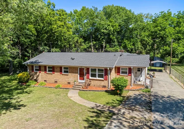 5th image of 3326 Dunaire Dr, Charlotte, NC 28205 | MLS# 4384451