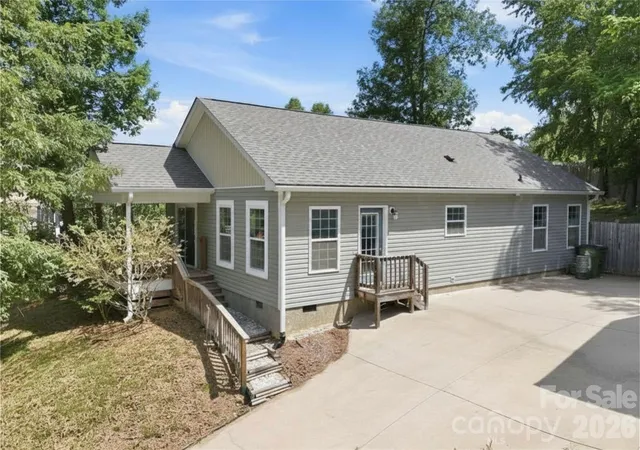 1st image of 253 Brooklyn Ln, Asheville, NC 28803 | MLS# 4384481
