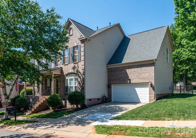 2nd image of 15417 Troubadour Ln, Huntersville, NC 28078 | MLS# 4384552
