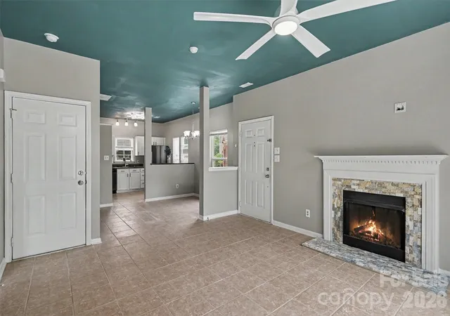 4th image of 8917 Cinnabay Dr, Charlotte, NC 28216 | MLS# 4384561