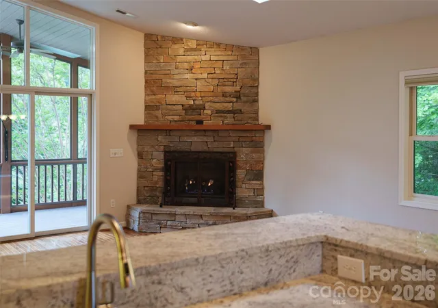 Photo 5 of Townhouse for sale at 51 Duya Ct, Brevard, NC 28712 | MLS# 4384643 | Listing updated on 2026-08-18