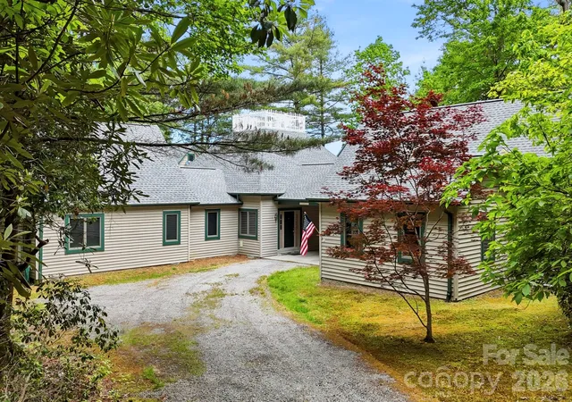 Photo 3 of Single family home for sale at 1592 Eagle Lake Dr #154, Brevard, NC 28712 | MLS# 4384665 | Listing updated on 2026-08-24